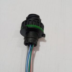 White Fan Male Coupler
