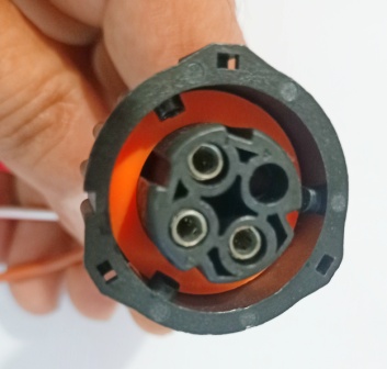 KM Wiring Coupler (Tata) - Image 4